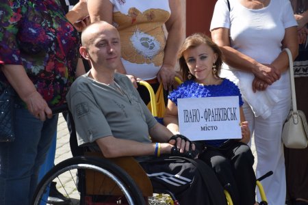 В Івано-Франківську провели спартакіаду для людей з обмеженими можливостями