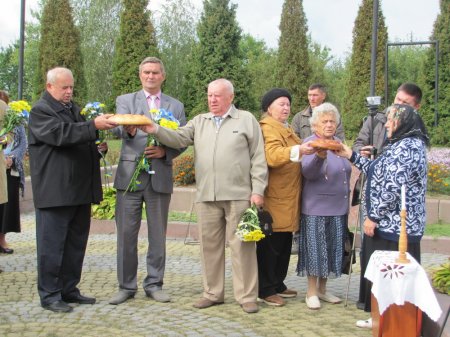В Івано-Франківську вшанували пам'ять жертв комуністичного режиму