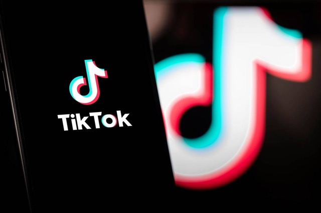 TikTok заблокує дітям доступ до "фільтрів краси" через загрозу психічному здоров’ю