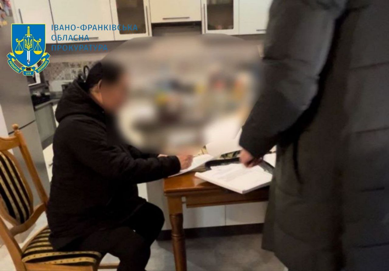 Ошукала клієнтів на майже 50 мільйонів гривень: на Прикарпатті судитимуть шахрайку