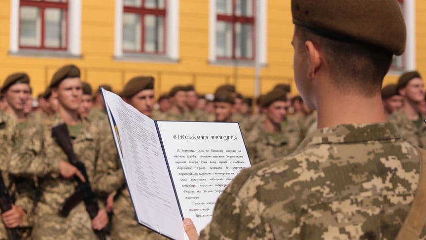 Державне забезпечення, стипендії та гарантоване працевлаштування: що пропонують військові заклади освіти у 2025 році