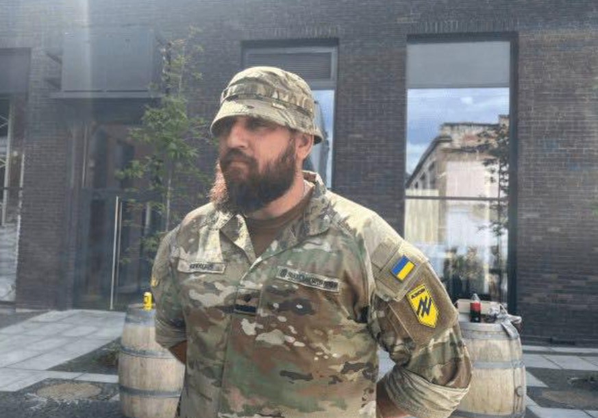 Захисник Маріуполя, пережив полон та знову став у стрій: що відомо про військовослужбовця, на якого напали в Івано-Франківську