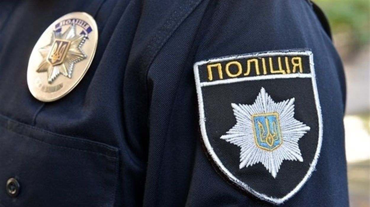 В Івано-Франківську з вікна випала людина