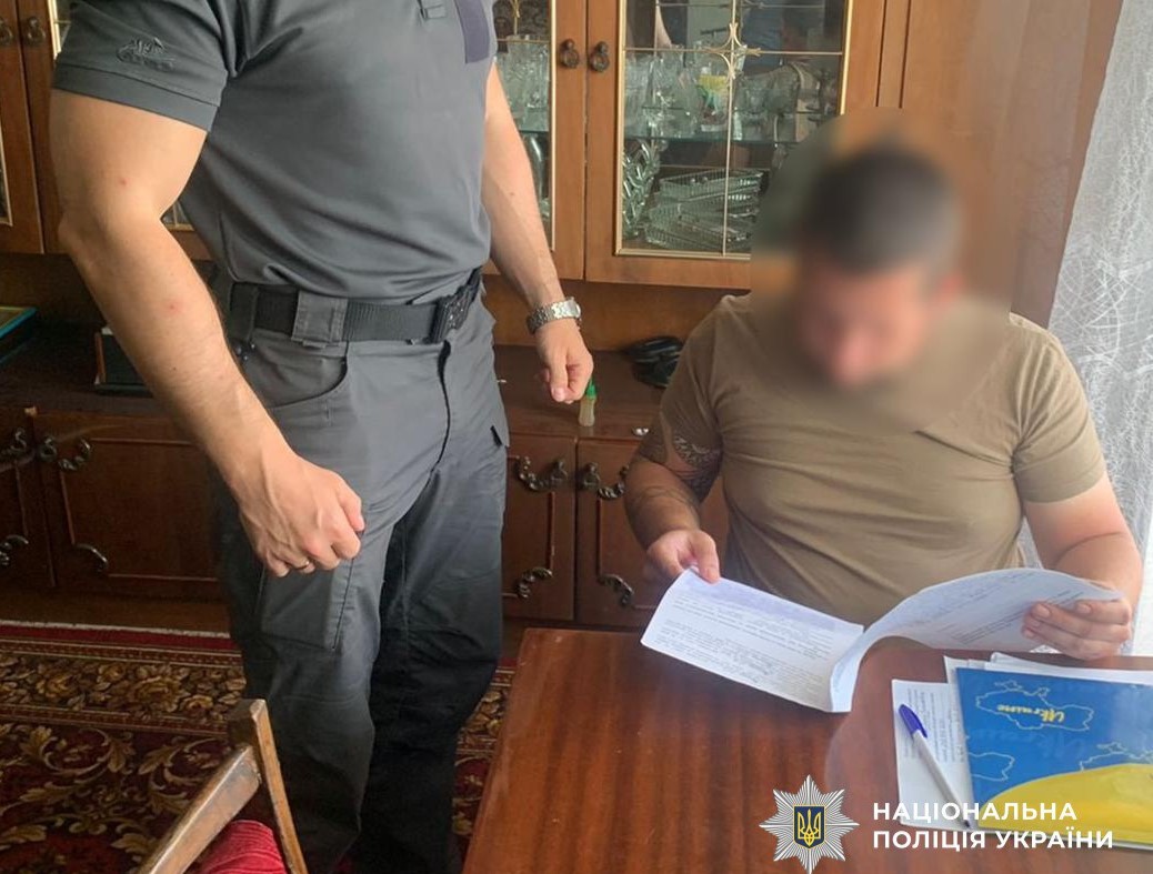 Понад 60 обшуків по всій Україні: поліціянти викрили десятки осіб, які ухилялися від служби в ЗСУ (ФОТО)