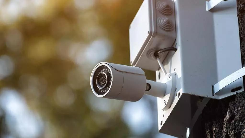Розпізнаватимуть обличчя та номерні знаки. В Івано-Франківську побільшає вуличних камер
