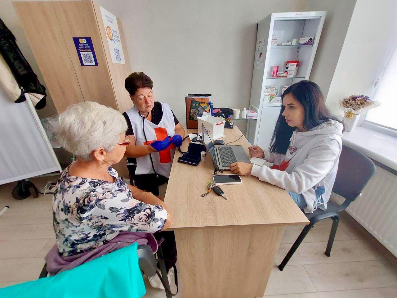 «Дні здоров'я»: на Прикарпатті продовжують працювати виїзні бригади медиків