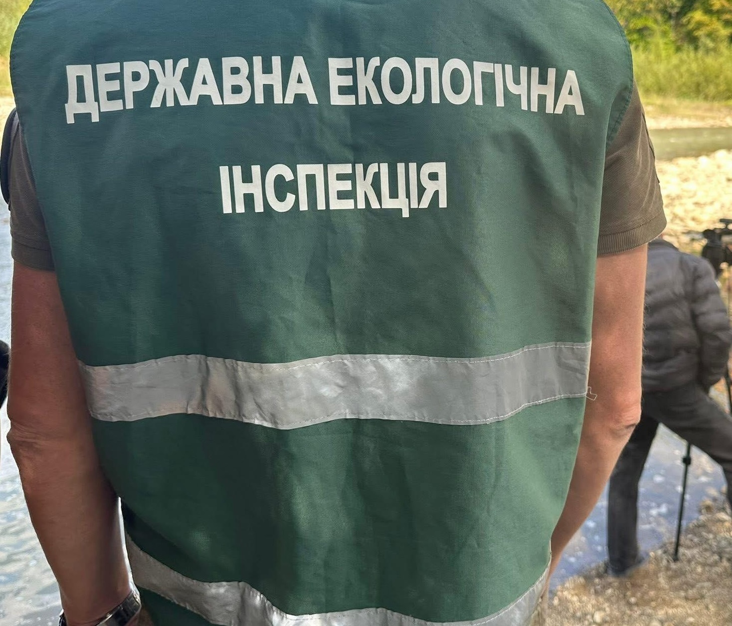 Незаконно розширили сміттєзвалище й вирубали насадження: на Прикарпатті перевірили полігон побутових відходів