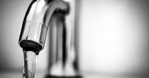 Відключення: де в Івано-Франківську сьогодні не буде води (АДРЕСИ)