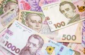 «Це не змінює життя людей»: Оксана Савчук про грошові виплати під час війни