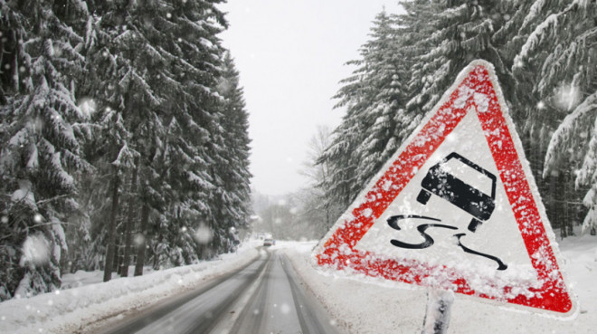 На Прикарпатті попереджають про ожеледицю на дорогах