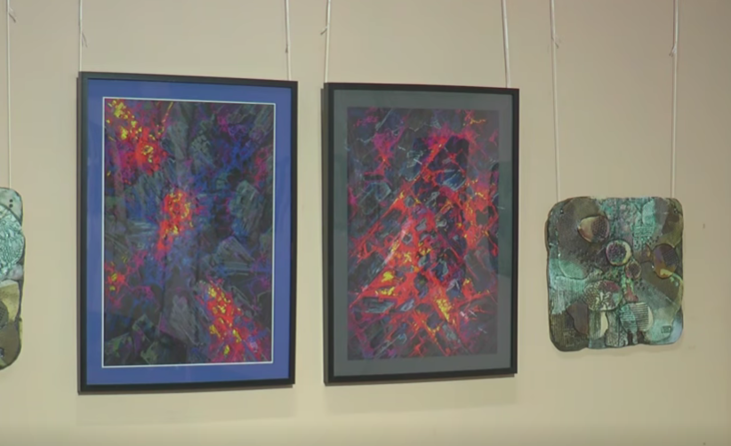 «Вогонь і земля»: виставку львівського художника відкрили в Івано-Франківську