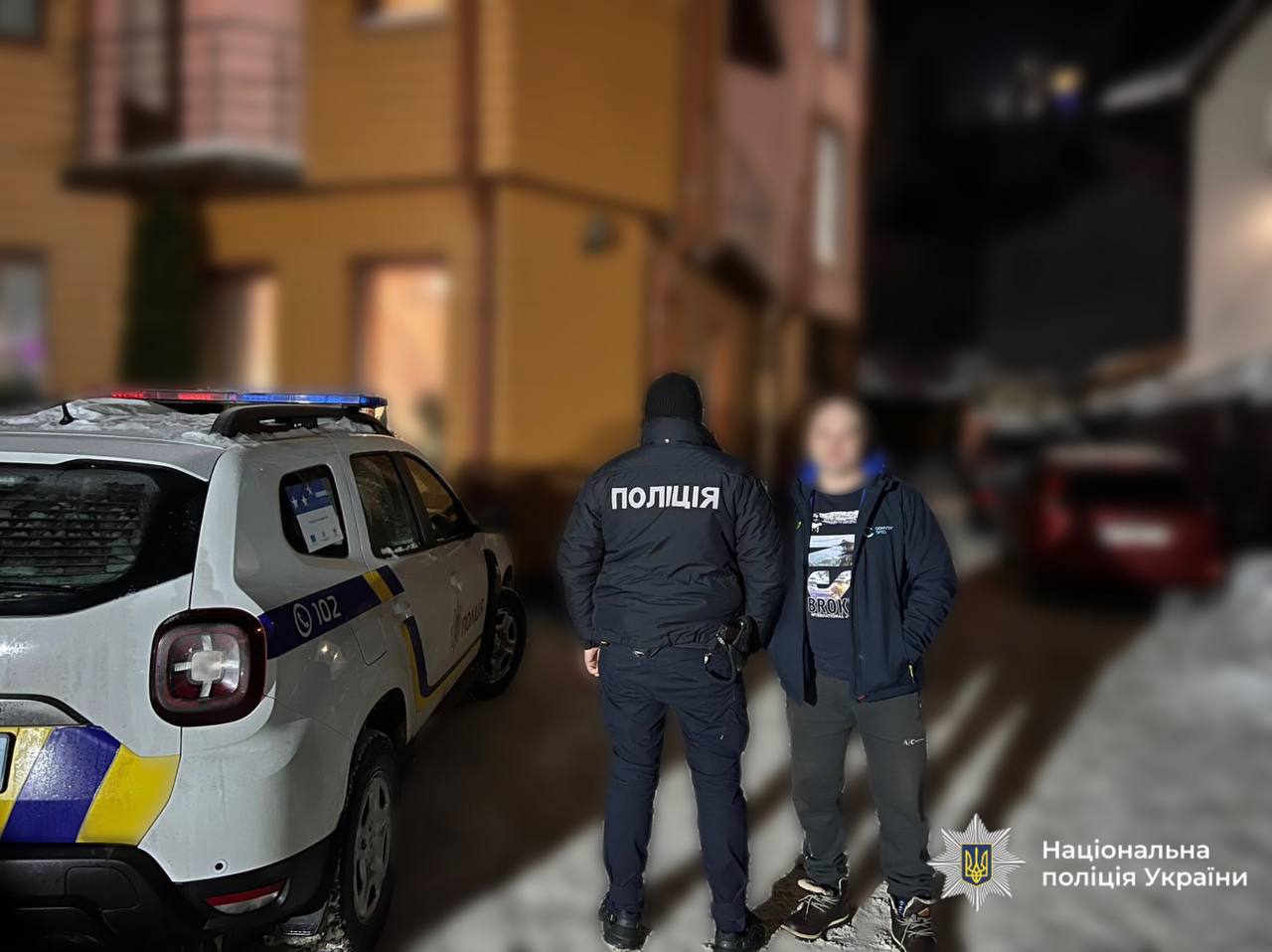 На Прикарпатті за годину встановили чоловіка, який запускав салют (ФОТОФАКТ)