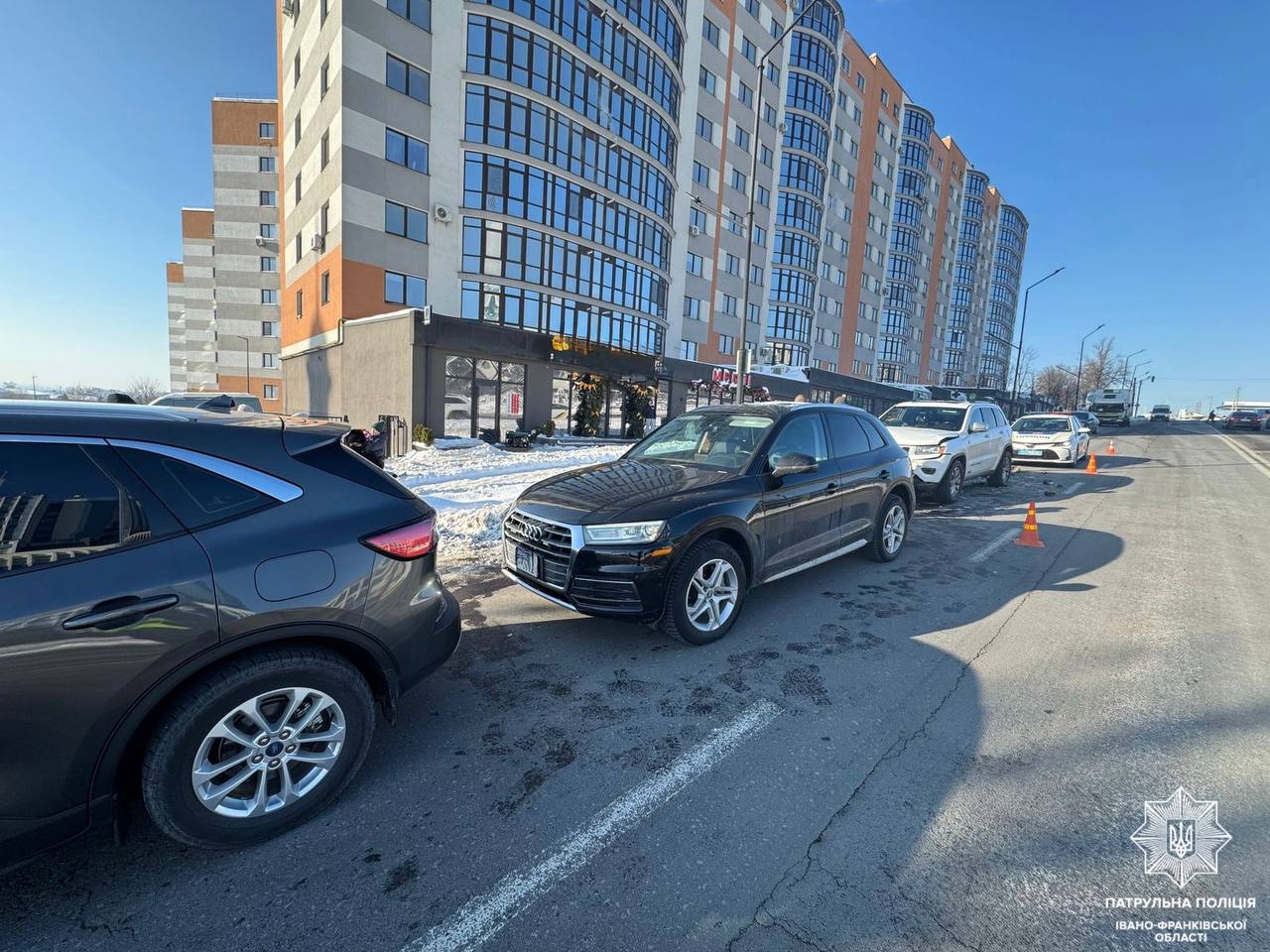 На Прикарпатті зіткнулися три автівки (ФОТОФАКТ)