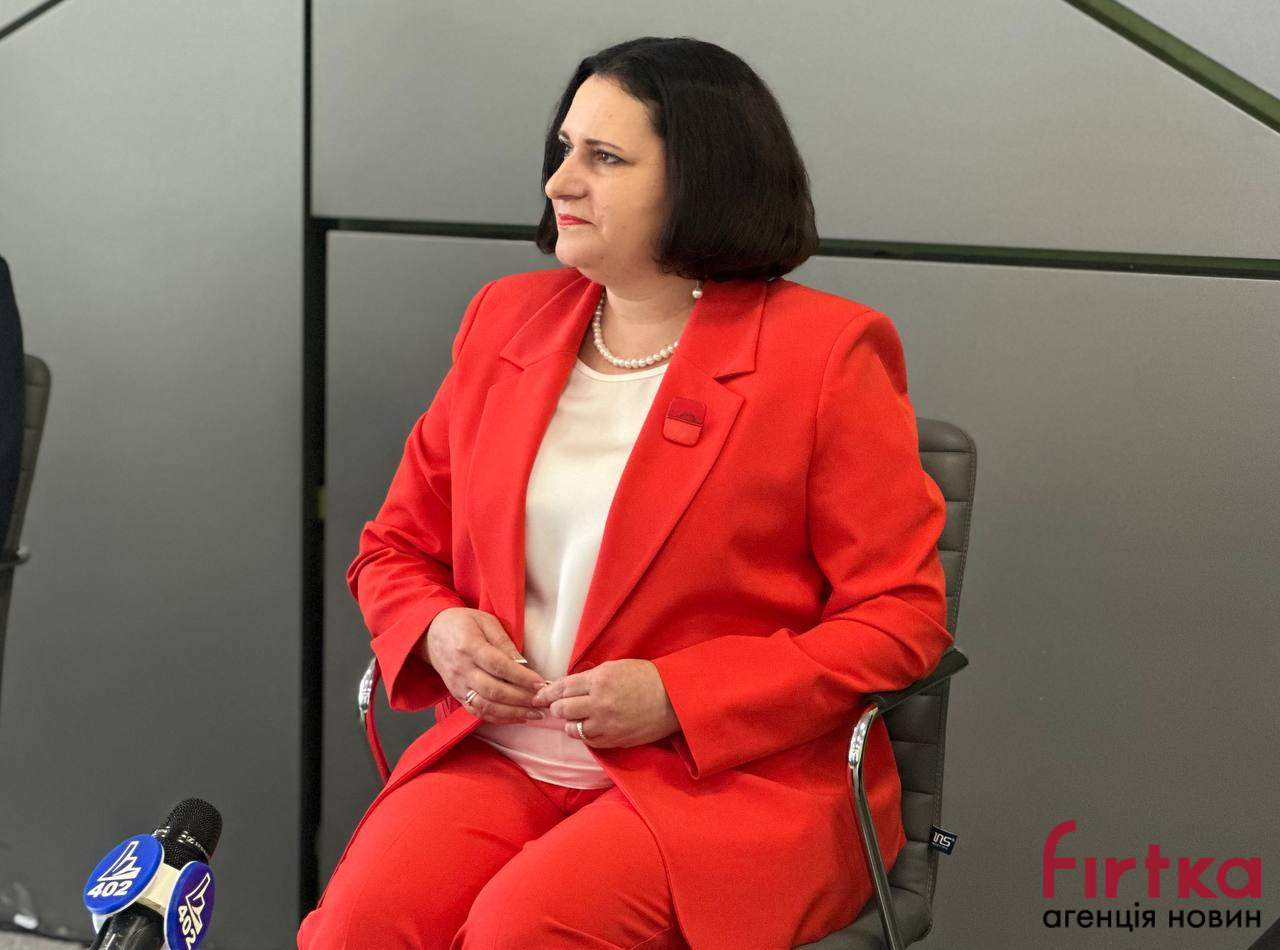 «Ми поінформовані про ситуацію та проводимо внутрішній аудит», — ректорка Карпатського університету про випадок хабарництва