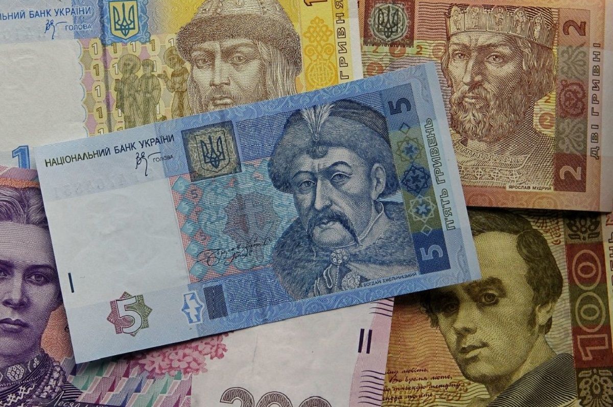 У комунальному підприємстві «Електроавтотранс» не прийматимуть старі банкноти