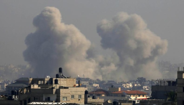 Зеленський обговорив із лідерами Близького Сходу захист неба та співпрацю у сфері ППО