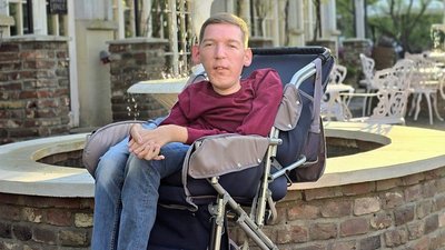Замість лікування — крипто та азартні ігри: Назарію Гусакову повідомили про зміну підозри