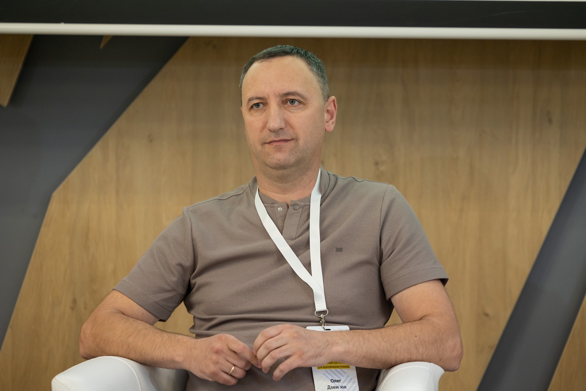 Готівка, зарплата і кешбек: що задекларував селищний голова Ворохти Олег Дзем’юк за 2025 рік