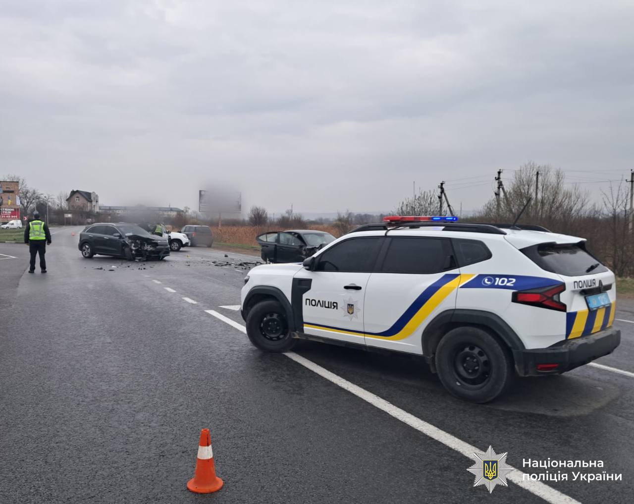 На Івано-Франківщині зіткнулися дві автівки: є постраждалі (ФОТОФАКТ)