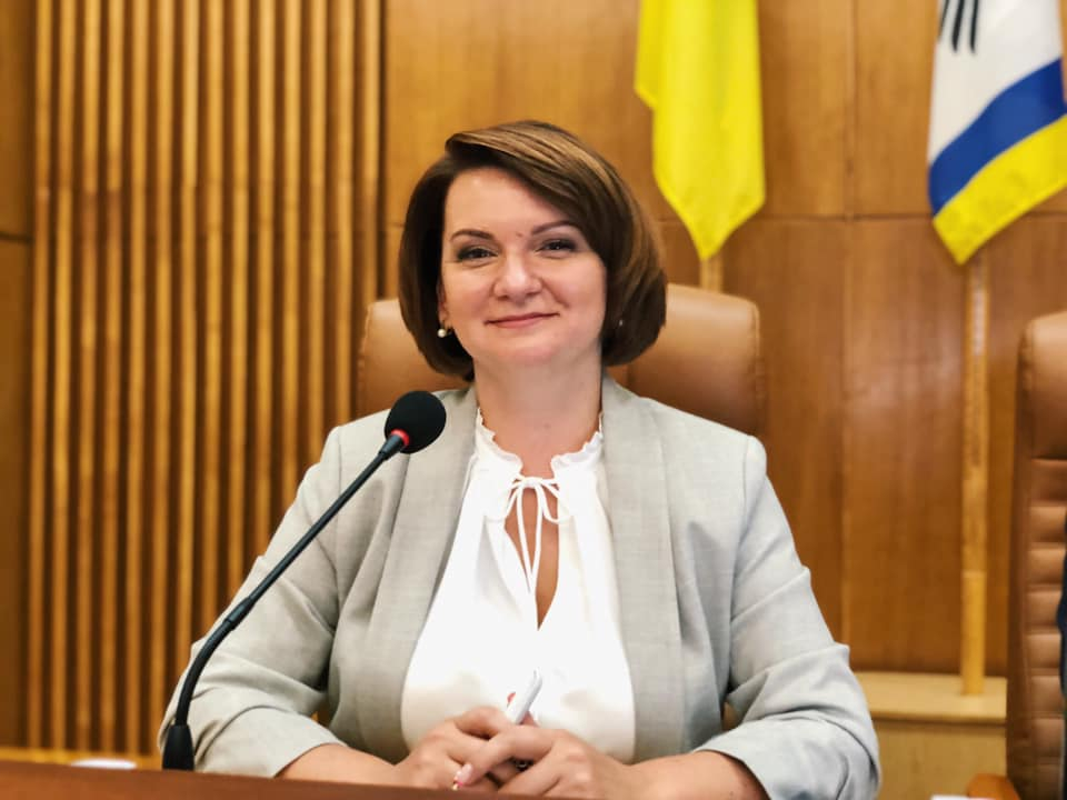 Зарплата — понад 700 тисяч і продаж майна: що задекларувала народна депутатка з Івано-Франківщини Оксана Савчук