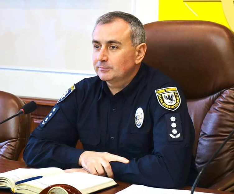 Мільйонна зарплата та готівка у доларах і євро: що задекларував начальник поліції Івано-Франківщини Сергій Безпалько за 2025 рік