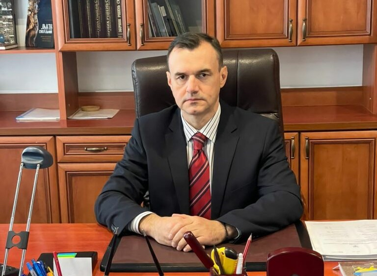 Майже півтора мільйона гривень зарплатні: що задекларував голова Івано-Франківського окружного адміністративного суду за 2025 рік