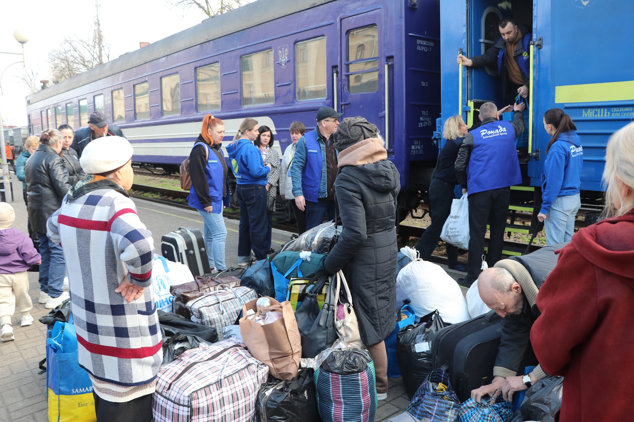 На Івано-Франківщину прибув евакуаційний потяг з Донецької області
