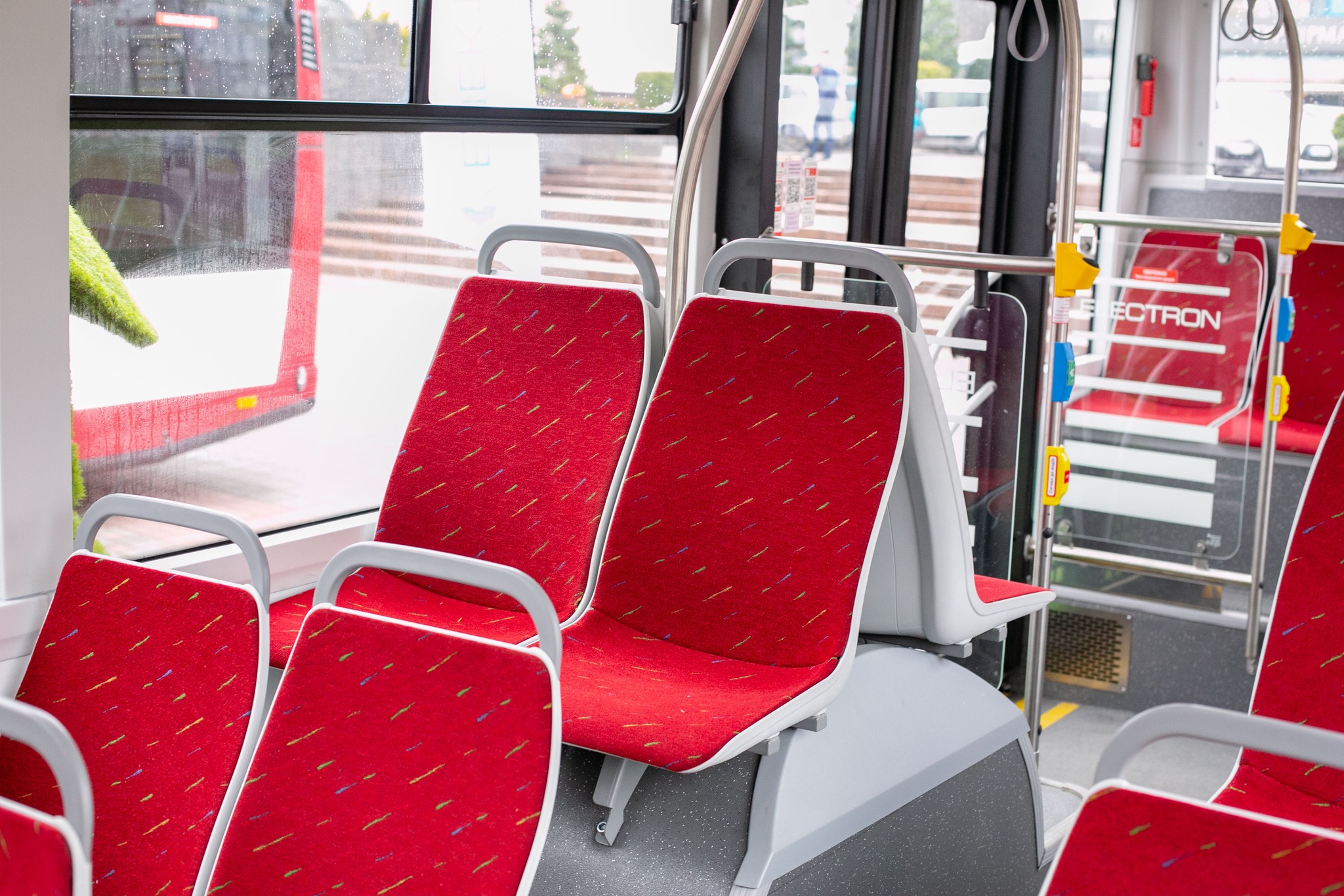 Оштрафували на 51 гривню. В Івано-Франківську чоловік погрожував контролеру в громадському транспорті