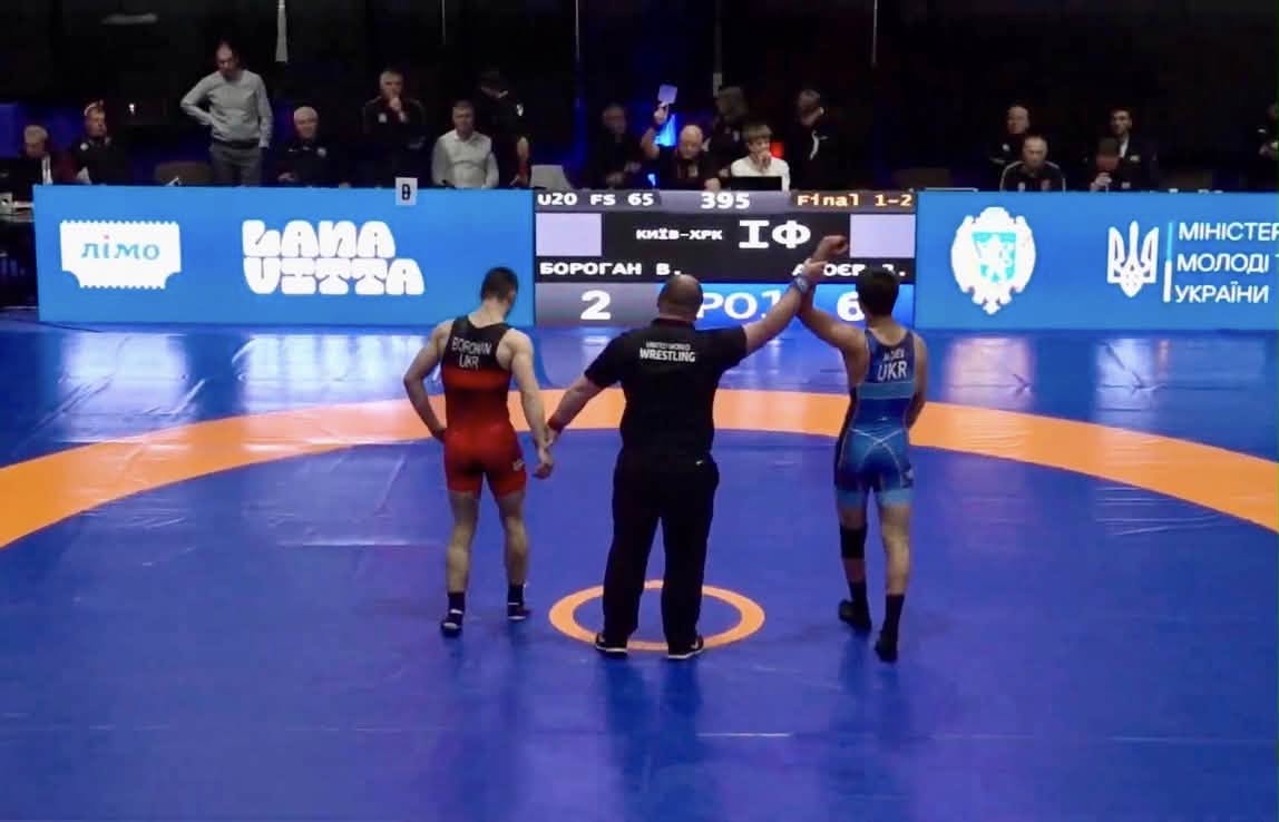 У Львові завершився Чемпіонат України з вільної боротьби: спортсмени з Прикарпаття здобули призові місця (ФОТО)
