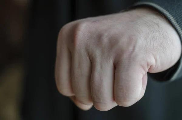 На Івано-Франківщині чоловіка, який побив кривдника знайомої, оштрафували на 850 гривень