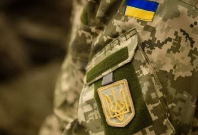В Івано-Франківську збирають посилки для військових