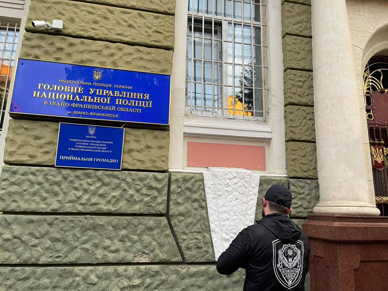 Після викриття корупційних схем: Нацполіція ініціювала перевірки в управлінні поліції на Івано-Франківщині
