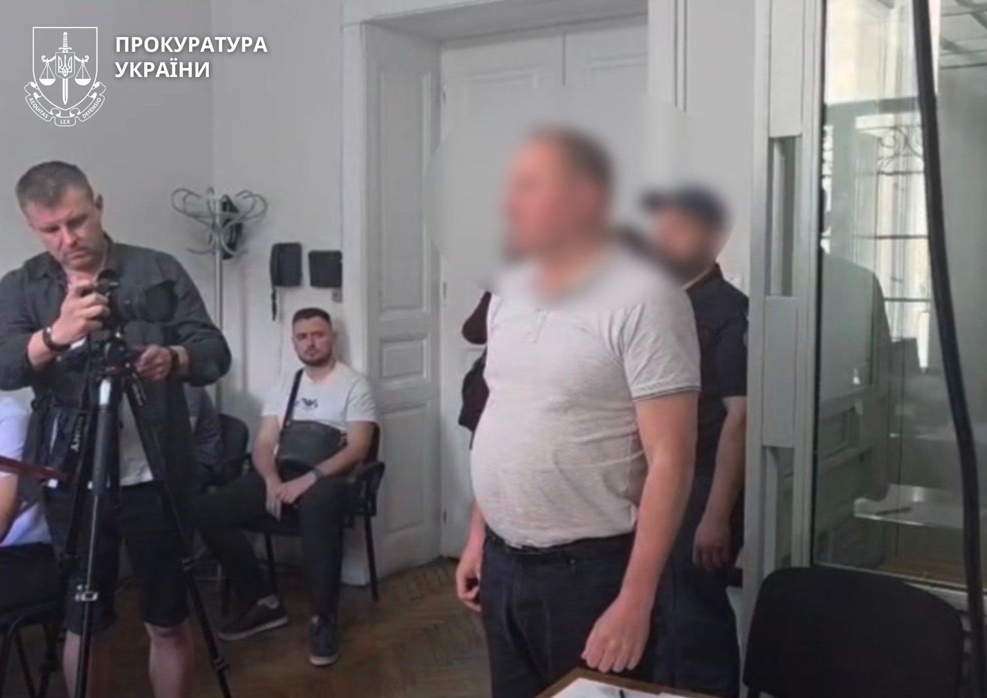 Підозрюють у вимаганні грошей у сфері містобудування: топпосадовців мерії Івано-Франківська взяли під варту