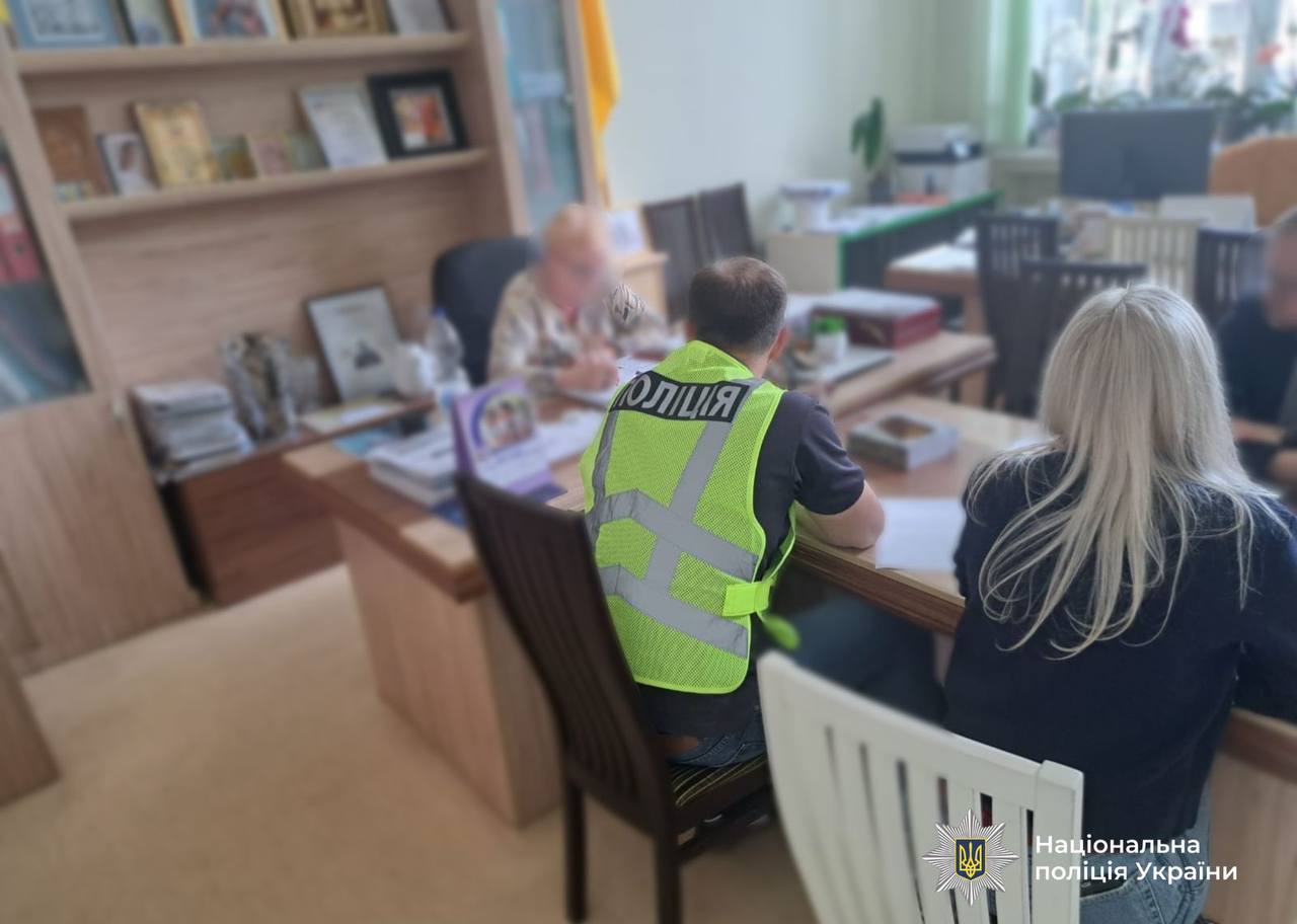 Директорці медзакладу в Івано-Франківську повідомили про підозру через збитки державі на понад два мільйони (ФОТОФАКТ)