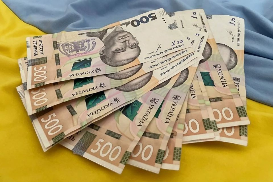 Відомо, скільки податків і зборів сплатили на Івано-Франківщині до бюджетів за 2026 рік