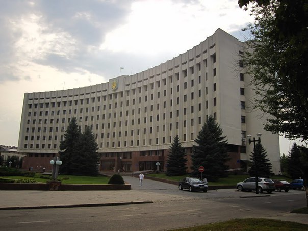 Виїзна сесія обласної ради: на Прикарпатті депутати обговорять питання підтримки національно-патріотичного виховання