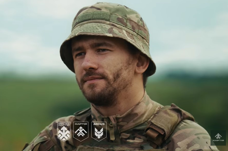 Працював у Польщі, але переплив Тису, щоб повернутися на фронт: історія бійця Романа з Івано-Франківщини