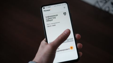 Через позначку про розшук: в Івано-Франківську чоловік просив ДБР розслідувати дії посадовців ТЦК, але суд відмовив