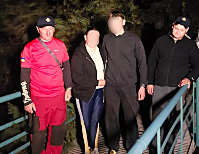 Під час спуску з Говерли заблукали двоє туристів