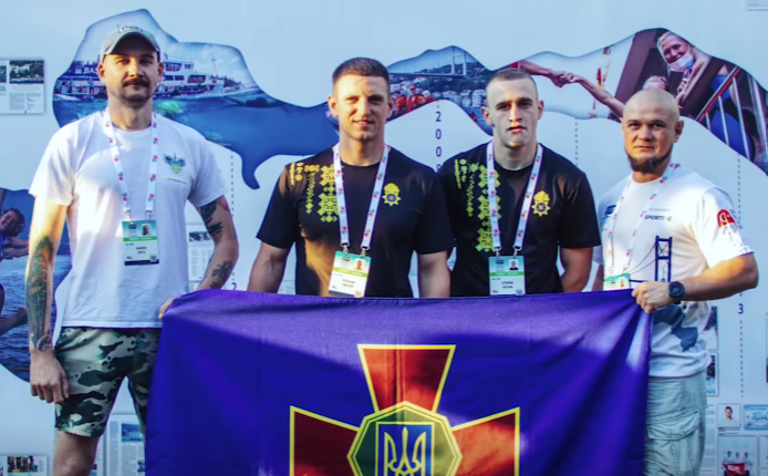 Четверо нацгвардійців з Івано-Франківська стали міжконтинентальними плавцями