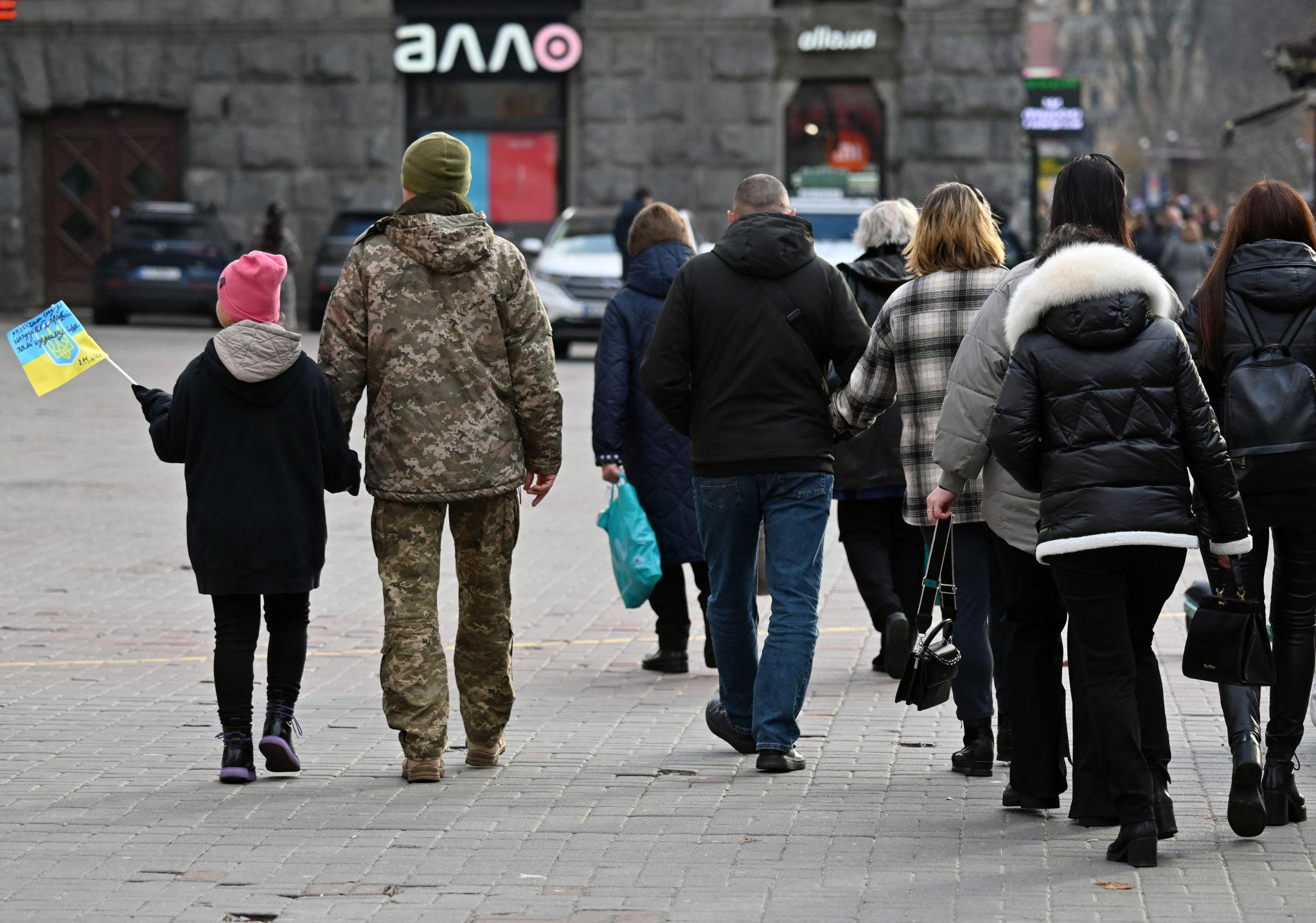 Війна не скасовує повсякденного життя: психологиня пояснила, як люди адаптуються до постійного стресу