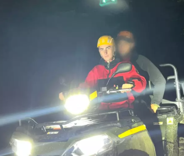 На Прикарпатті рятувальники знайшли 60-річного грибника, який заблукав у лісі