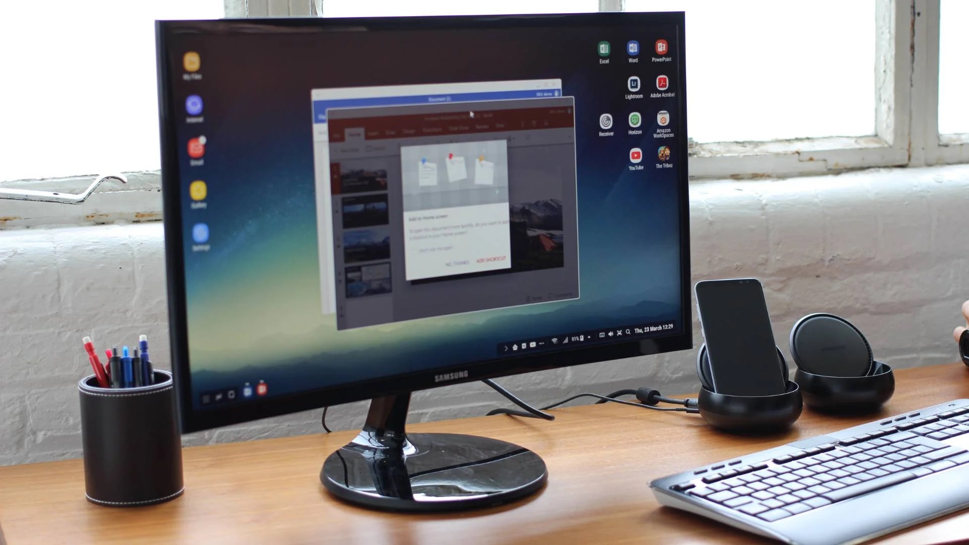 Samsung DeX: що це таке і як смартфон перетворюється на робочий комп’ютер