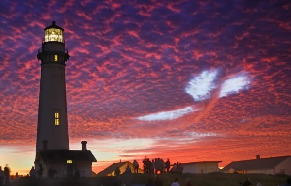 Хмара-кит у небі, фотограф (nz)dave