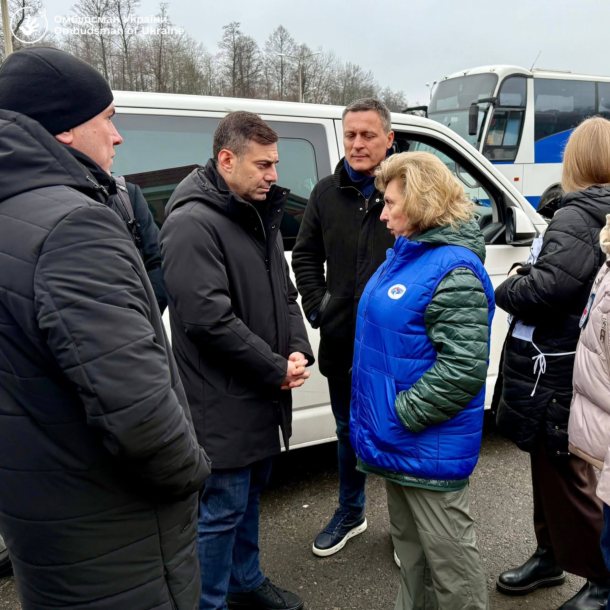 Повернення українців та допомога полоненим: результати зустрічі Омбудсмана України