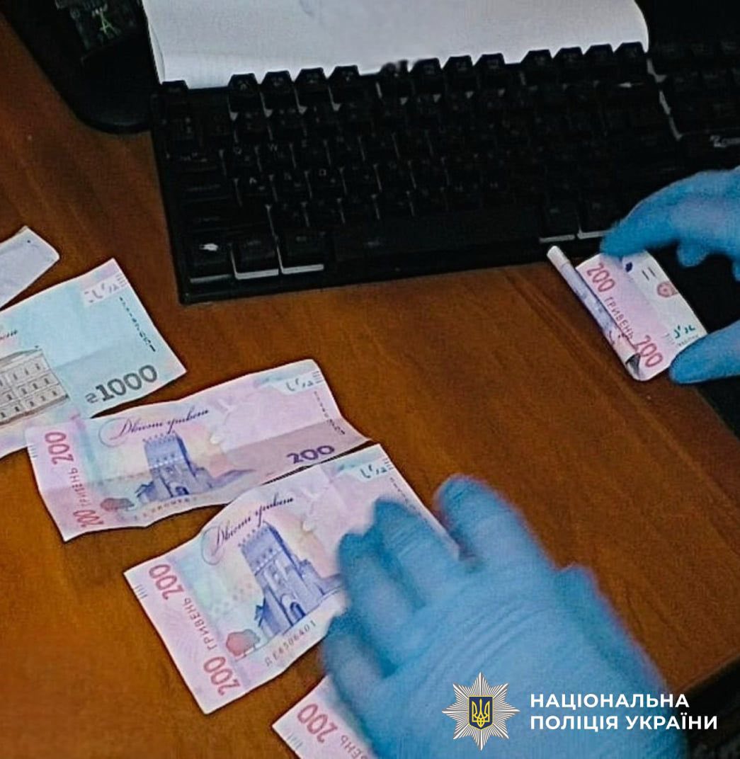 Заробляли на збуті «канабісу»: на Прикарпатті затримали наркоторговців (ФОТО)