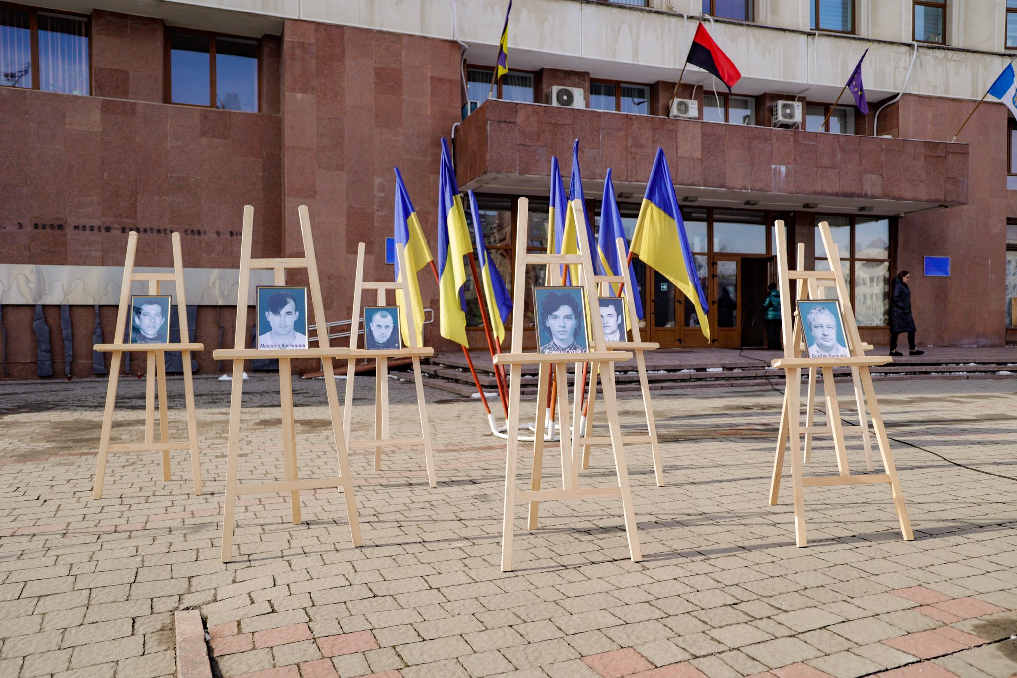 В Івано-Франківську вшанували пам’ять прикарпатців — Героїв Небесної Сотні (ФОТО)