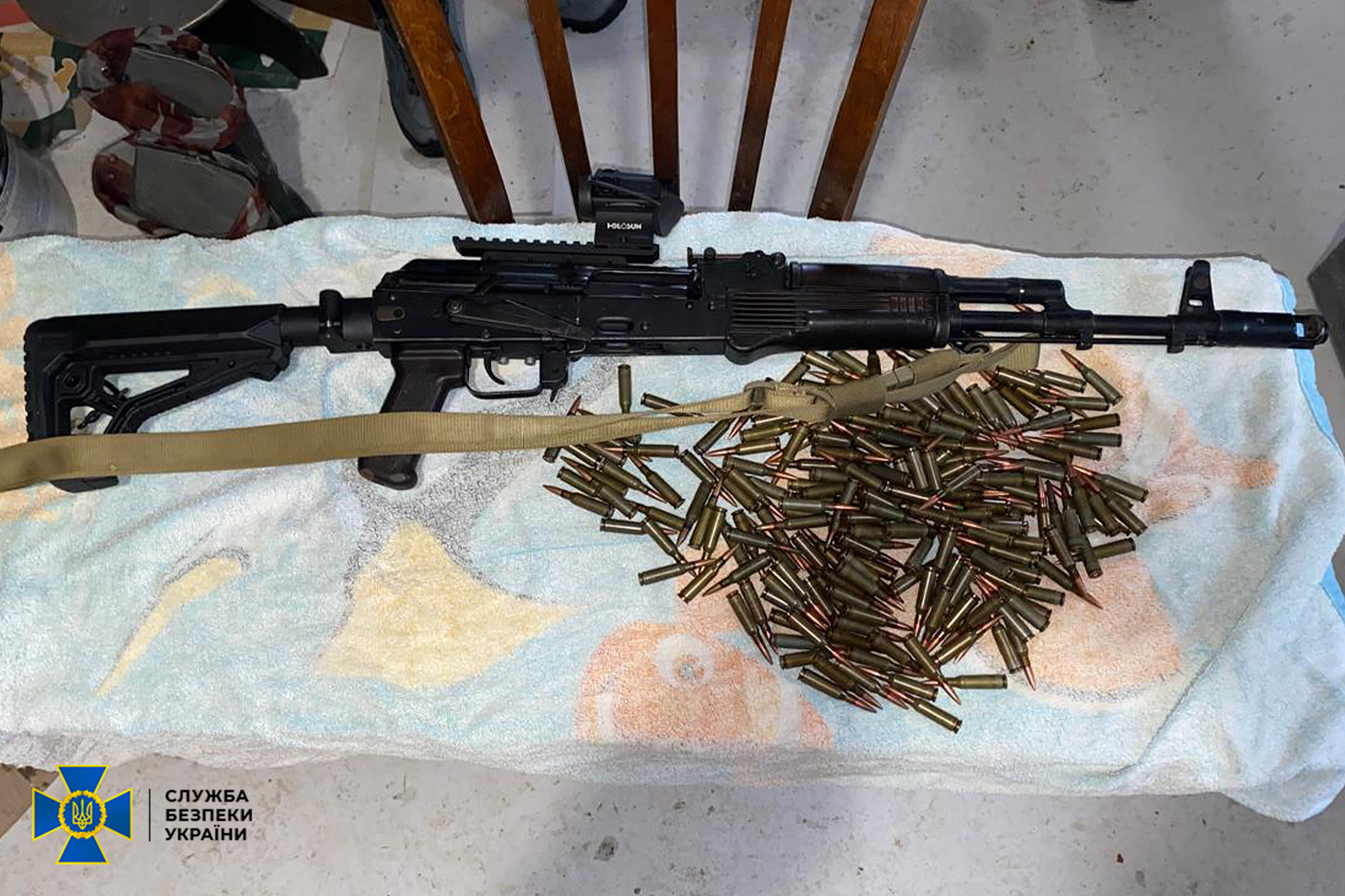 В Івано-Франківську викрили шахраїв, які привласнили квартиру померлої жінки (ФОТО)