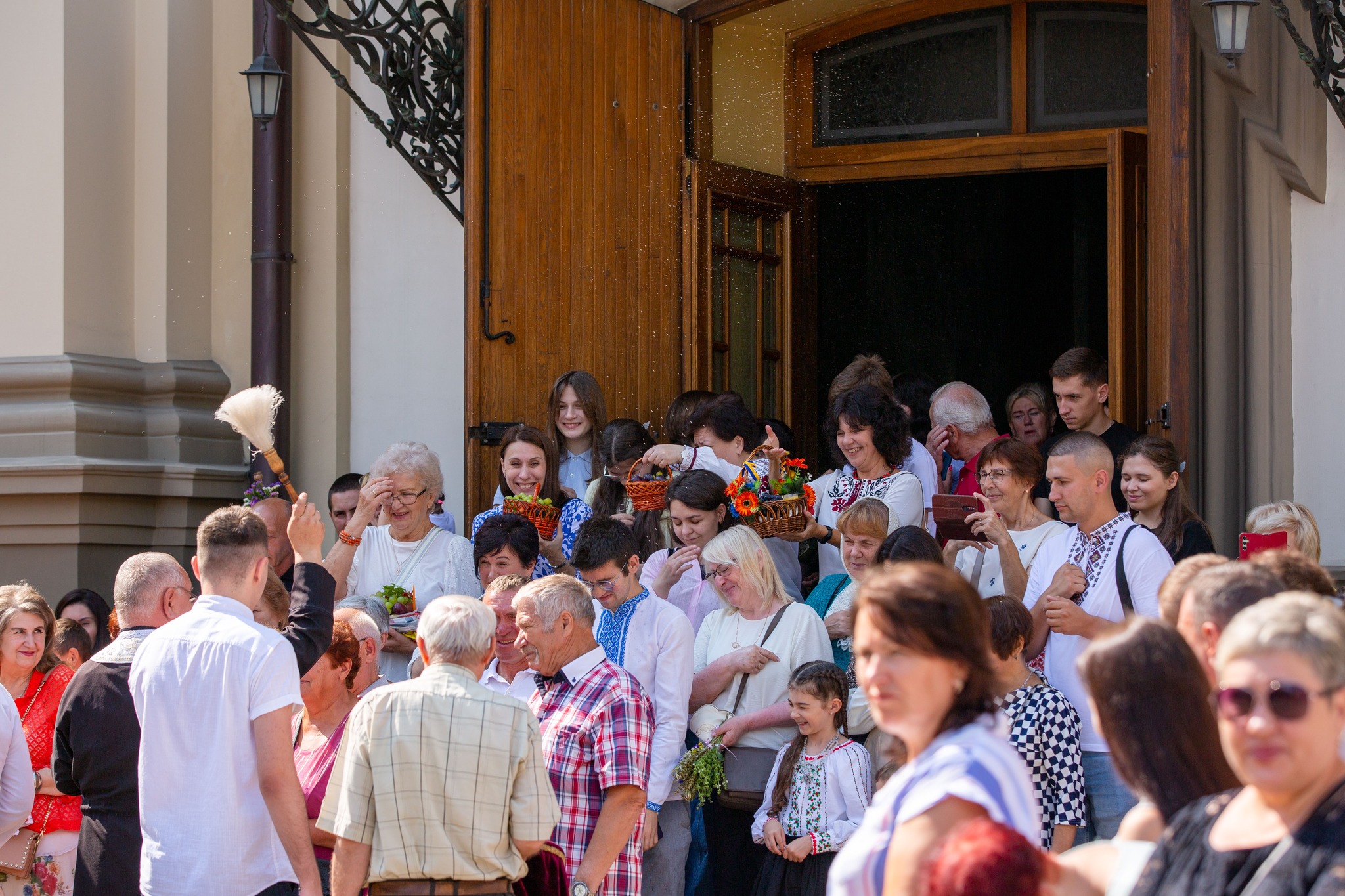 Преображення Господнє: як в Івано-Франківську освячують кошики у храмах (ФОТОРЕПОРТАЖ)