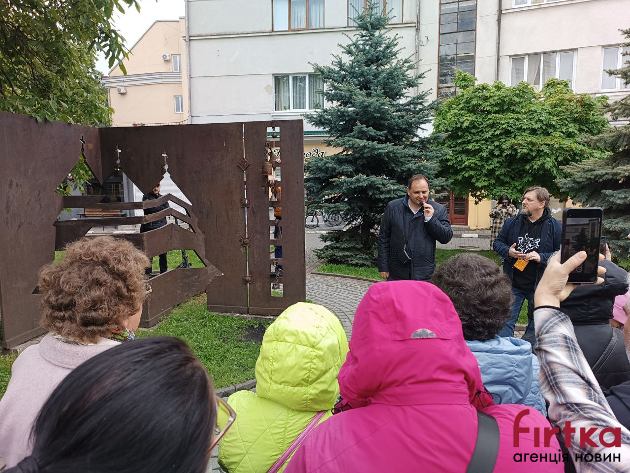 Від Ратуші до Бастіону: мер Івано-Франківська провів екскурсію містом (ФОТО)